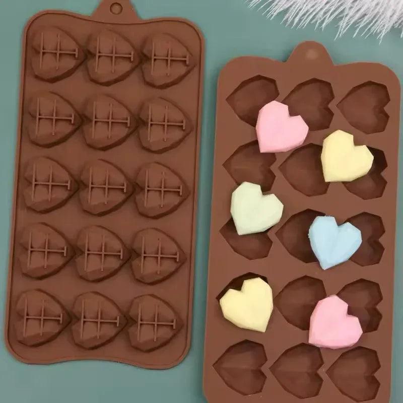 3D Diamond Heart Shape Silicone Mold - Reusable Geometric Chocolate & Cake Mold for Baking & DIY Crafts - Homnix.pk